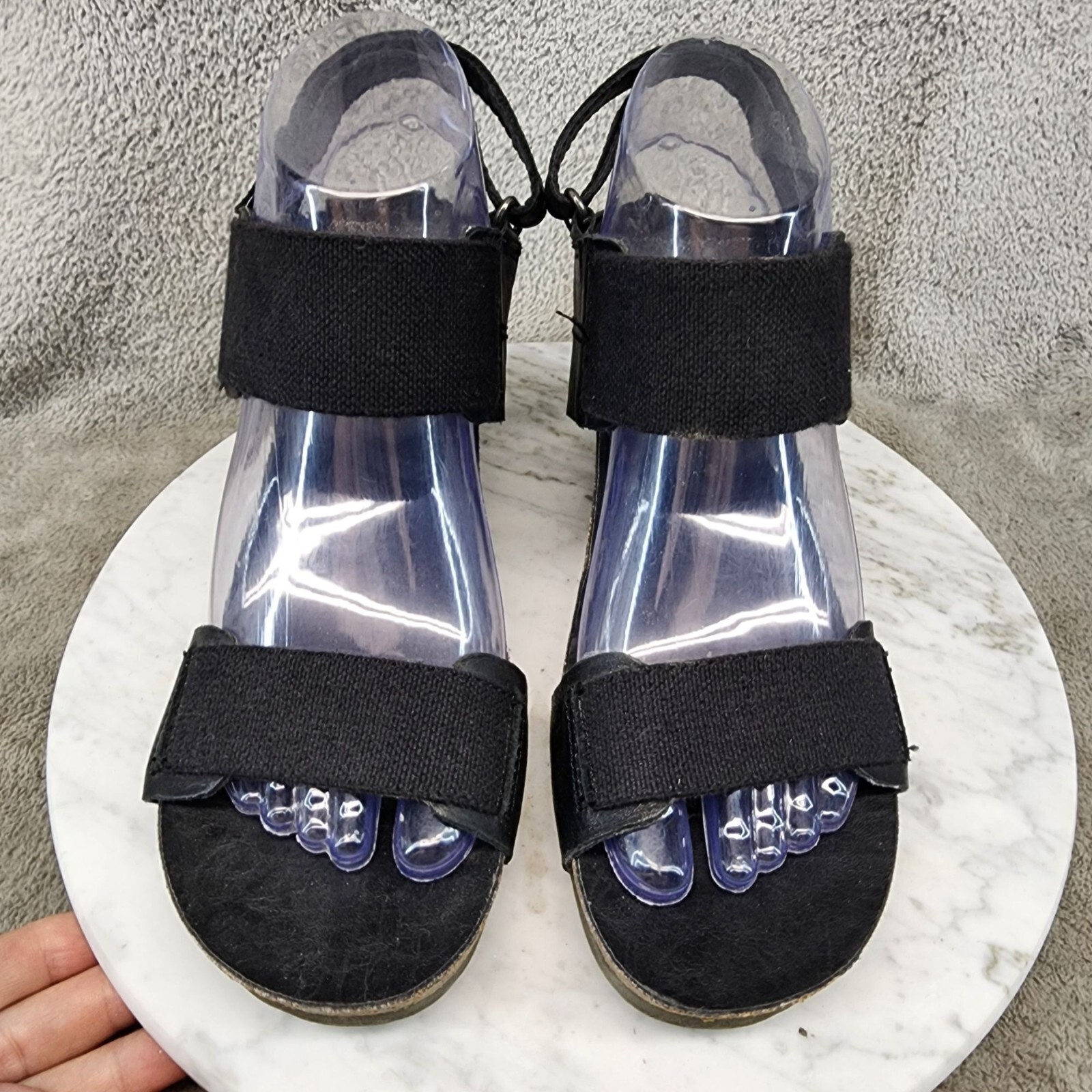 OTBT Shoes Womens Size 8 Trailblazer Black Leather Wedge Sandals *GUC*