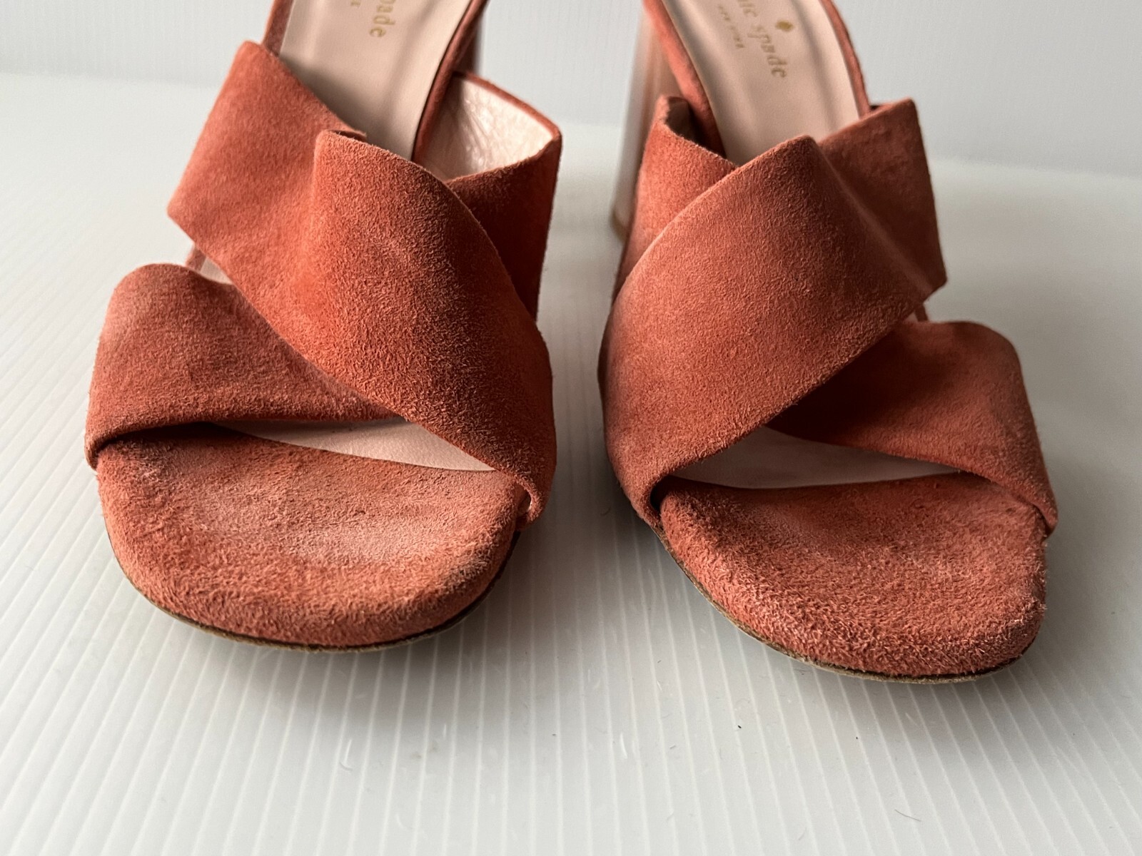 Kate Spade Coral Pink Suede Criss-Cross Strappy Heels, Size 9 (US)
