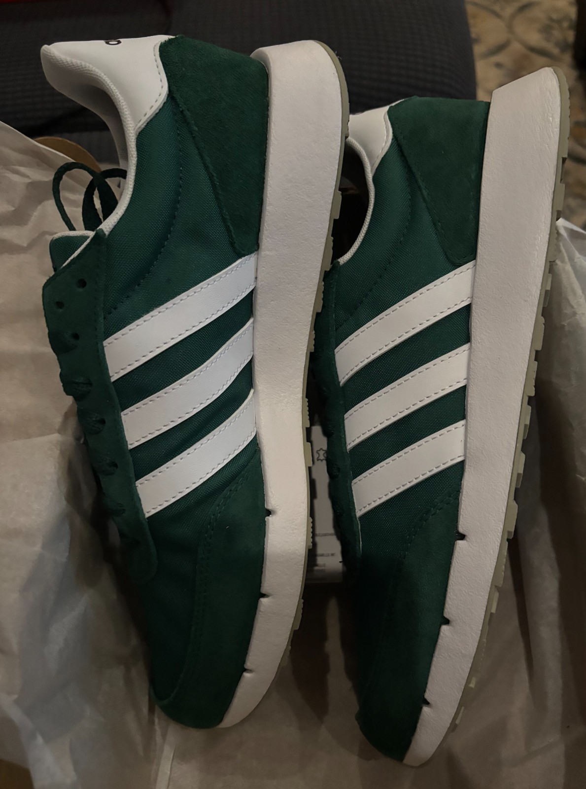 Adidas Run 60s 2.0 Collegiate Green White Men’s Size 10 H00354 NEW IN BOX