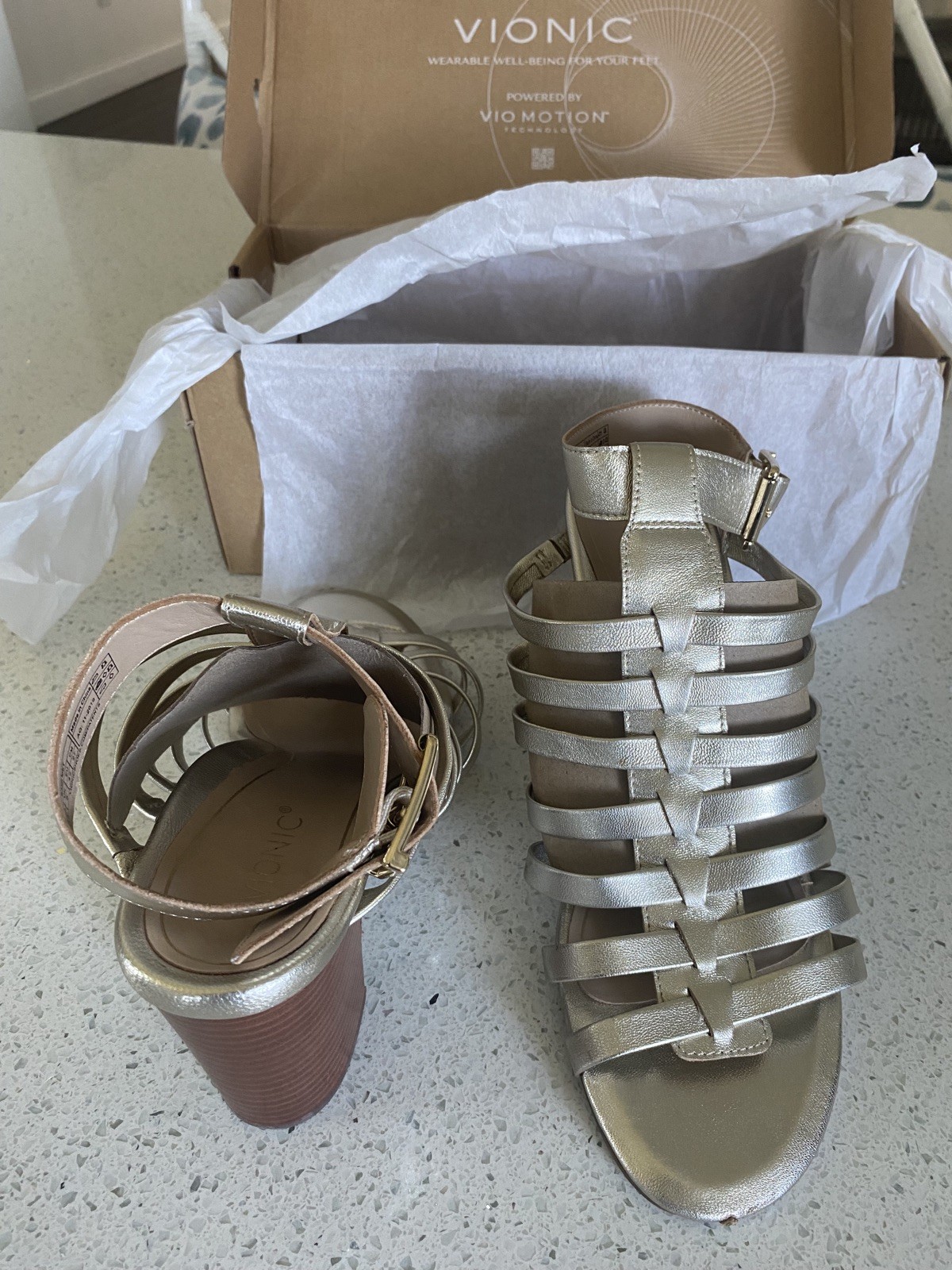 Vionic Sami Metallic Sexy Strappy Sandals Block Heels Gold Champagne Size 10
