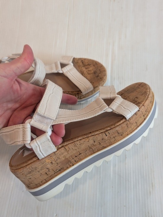 STEVEN NEW YORK Mimich Women’s White Strappy Cork Platform Sandals Size 7.5