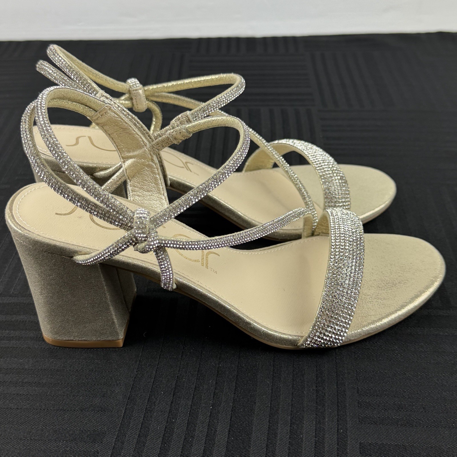 Sugar Neeve Womens Size 8 Champagne Diamond Rhinestone Strappy Chunky 3” Heels