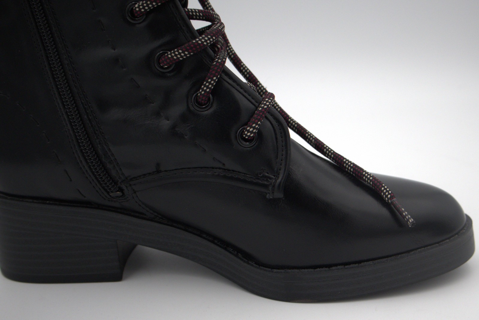 NWT Sam & Libby Melanie Boot Women’s US 8 Black Combat Lace Up Zip Boots Defect