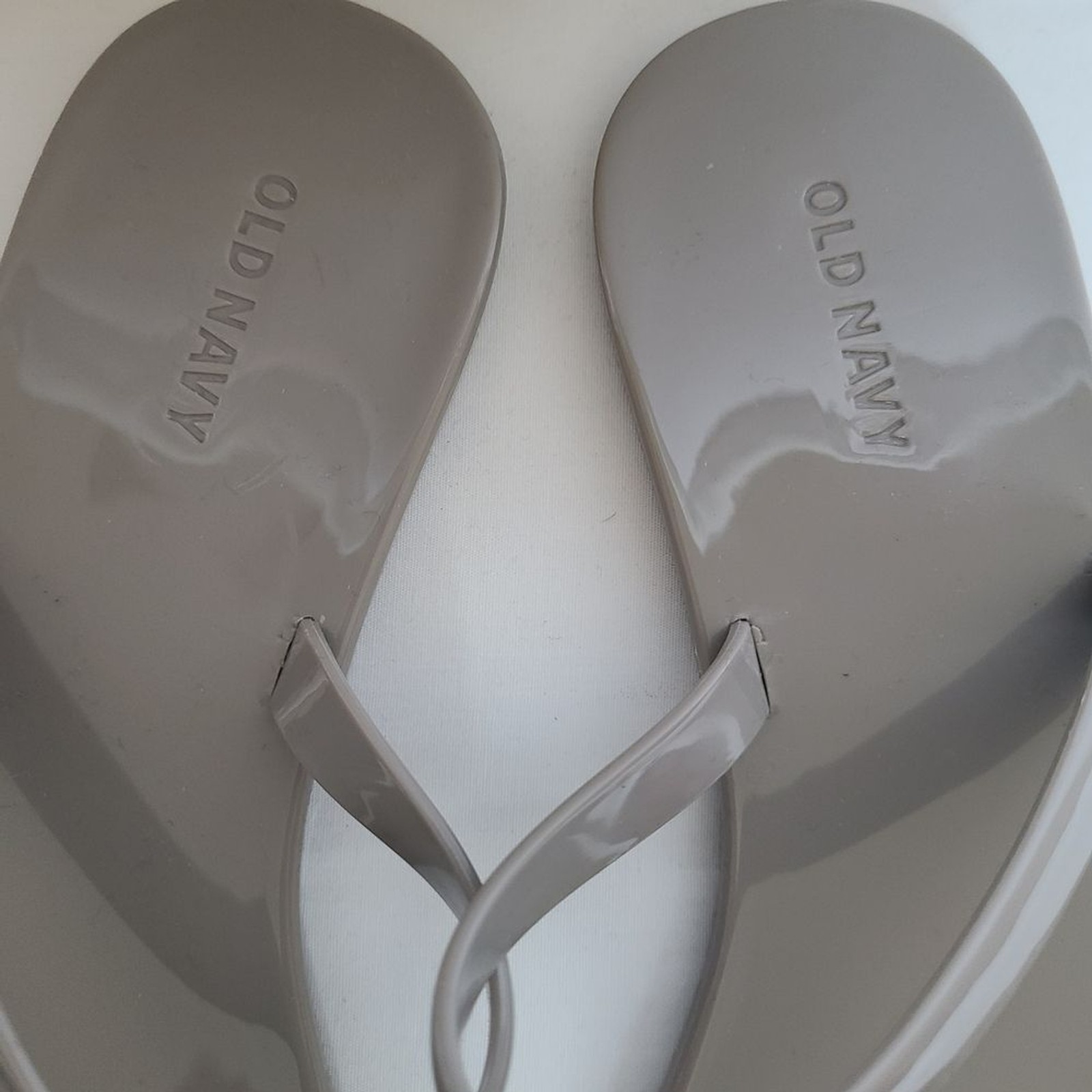 Old Navy Women’s Gray Sandals Size 7 NWOT