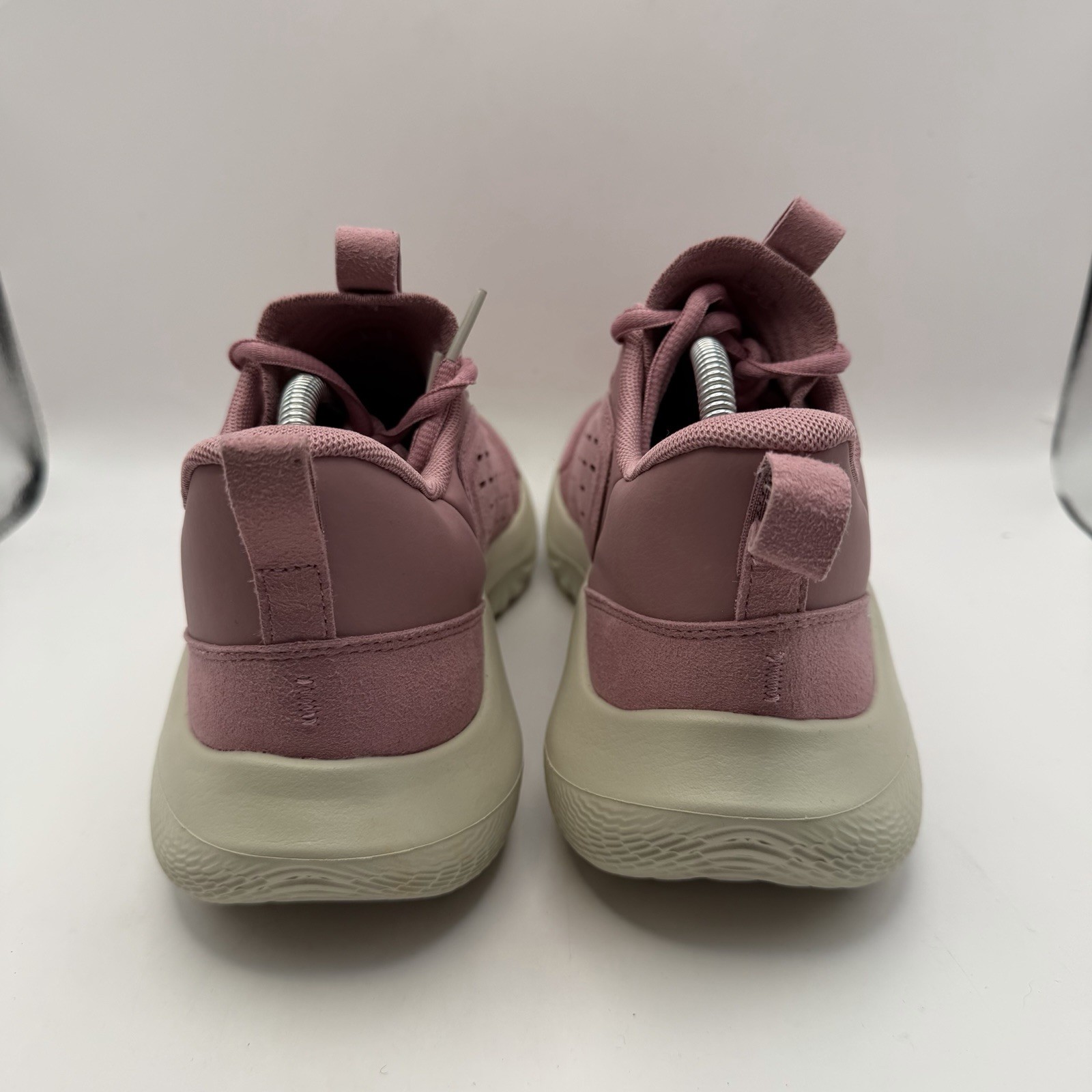 NWT Under Armour Flow Breakthru 5 Sneakers Pink/Rose 3028342-600 Women’s 11