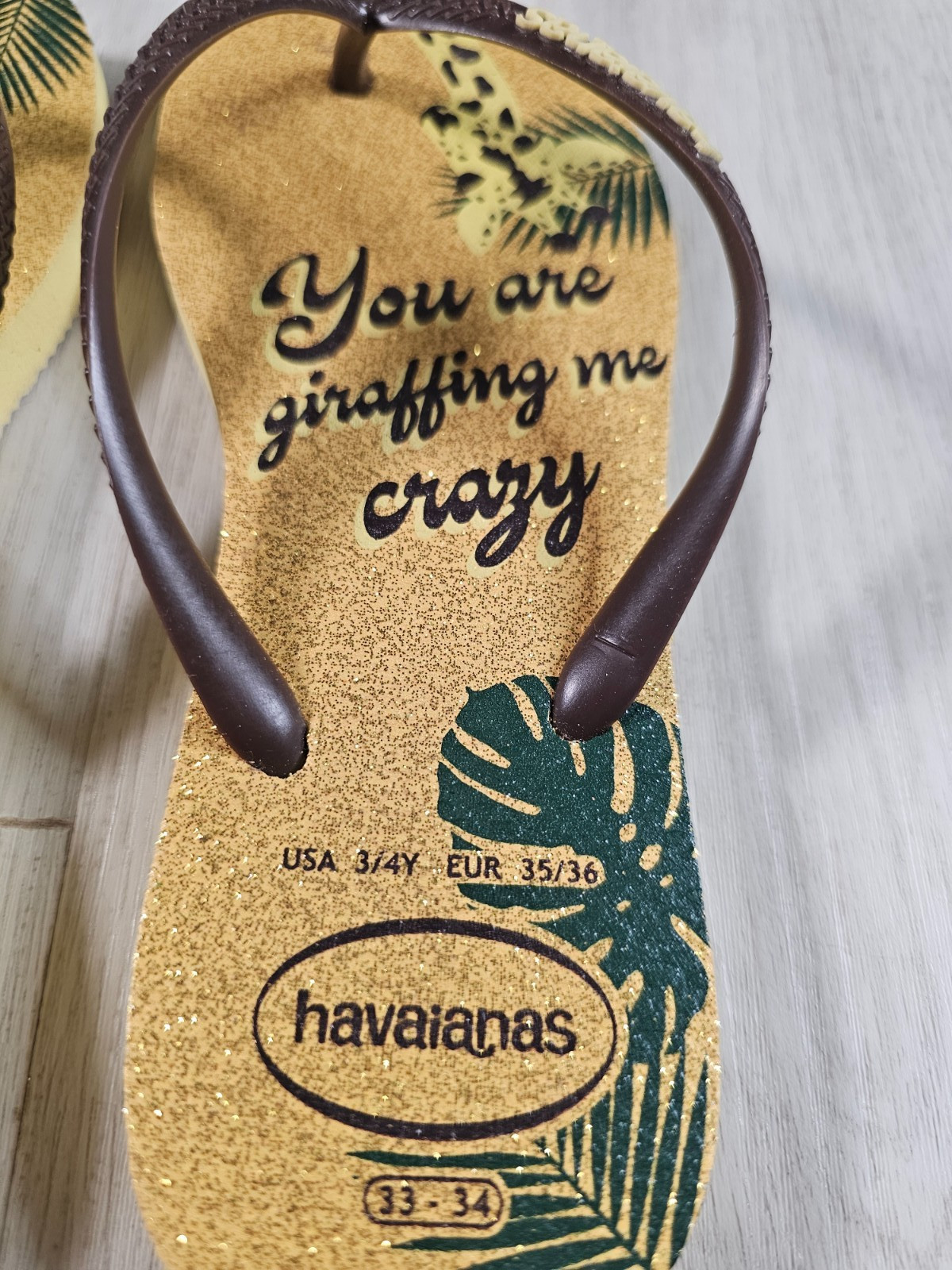 Havaianas Flip Flops Metallic Gold- Safari US Women Sz 6- USA 3/4Y EUR 33-34