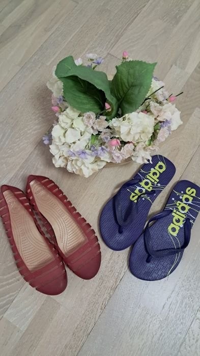 women crocs sandals red 41