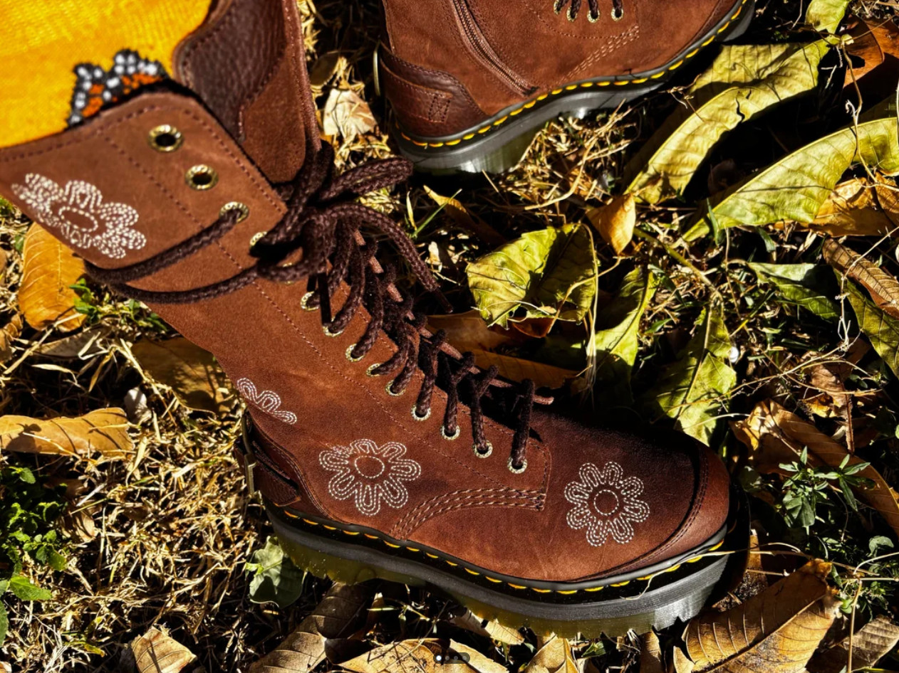 DR. MARTENS 1914 SMOOTH LEATHER TALL BOOTS in Black Nappa MSRP$230 Great Reviews