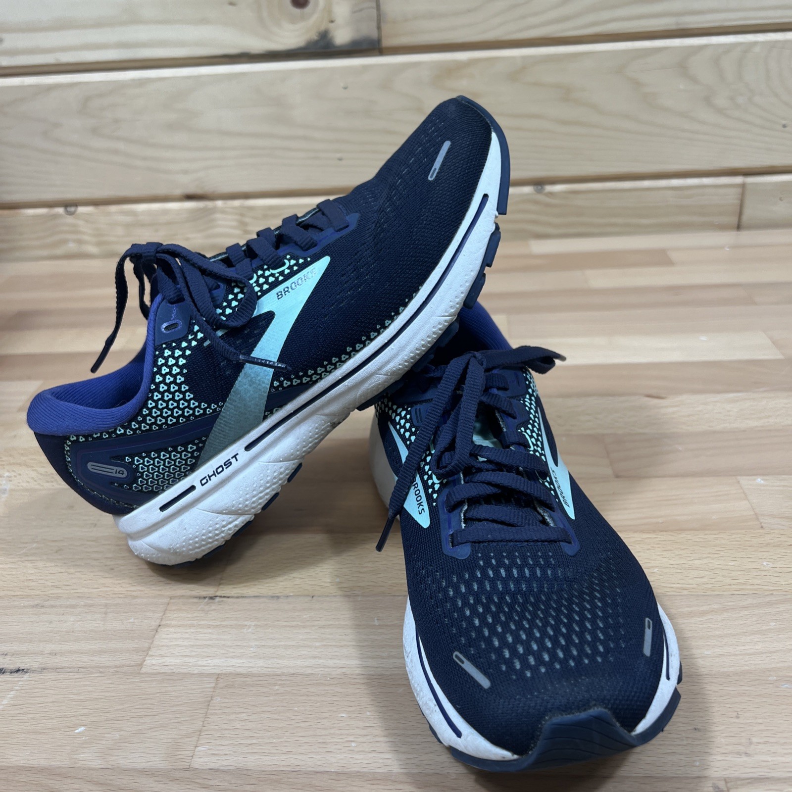 Brooks Ghost 14 Womens Size 7 Blue White Running Walking Shoes Sneakers