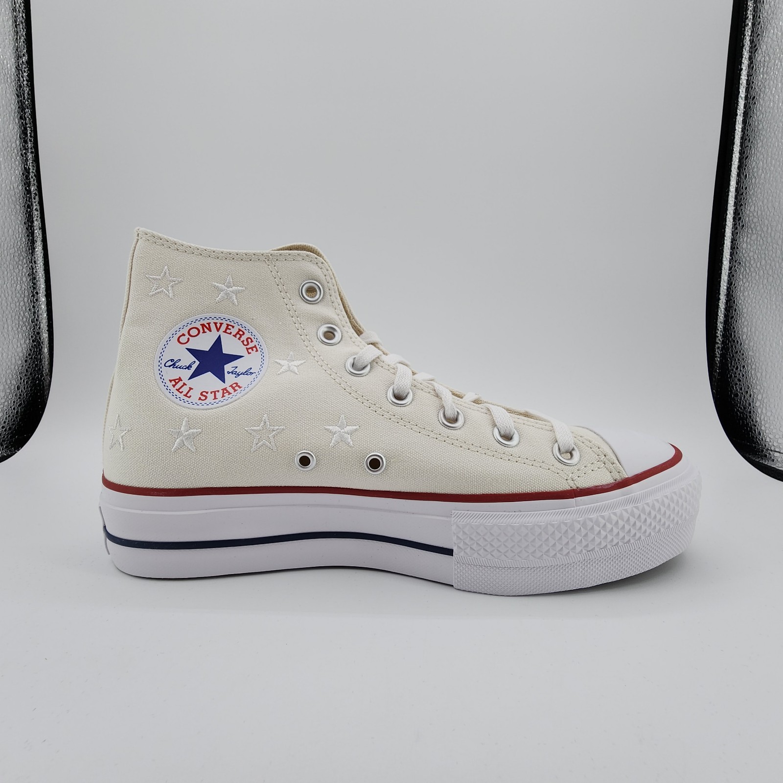 Converse Chuck Taylor All Star Lift Platform Womens 8 Vintage White Stars NEW