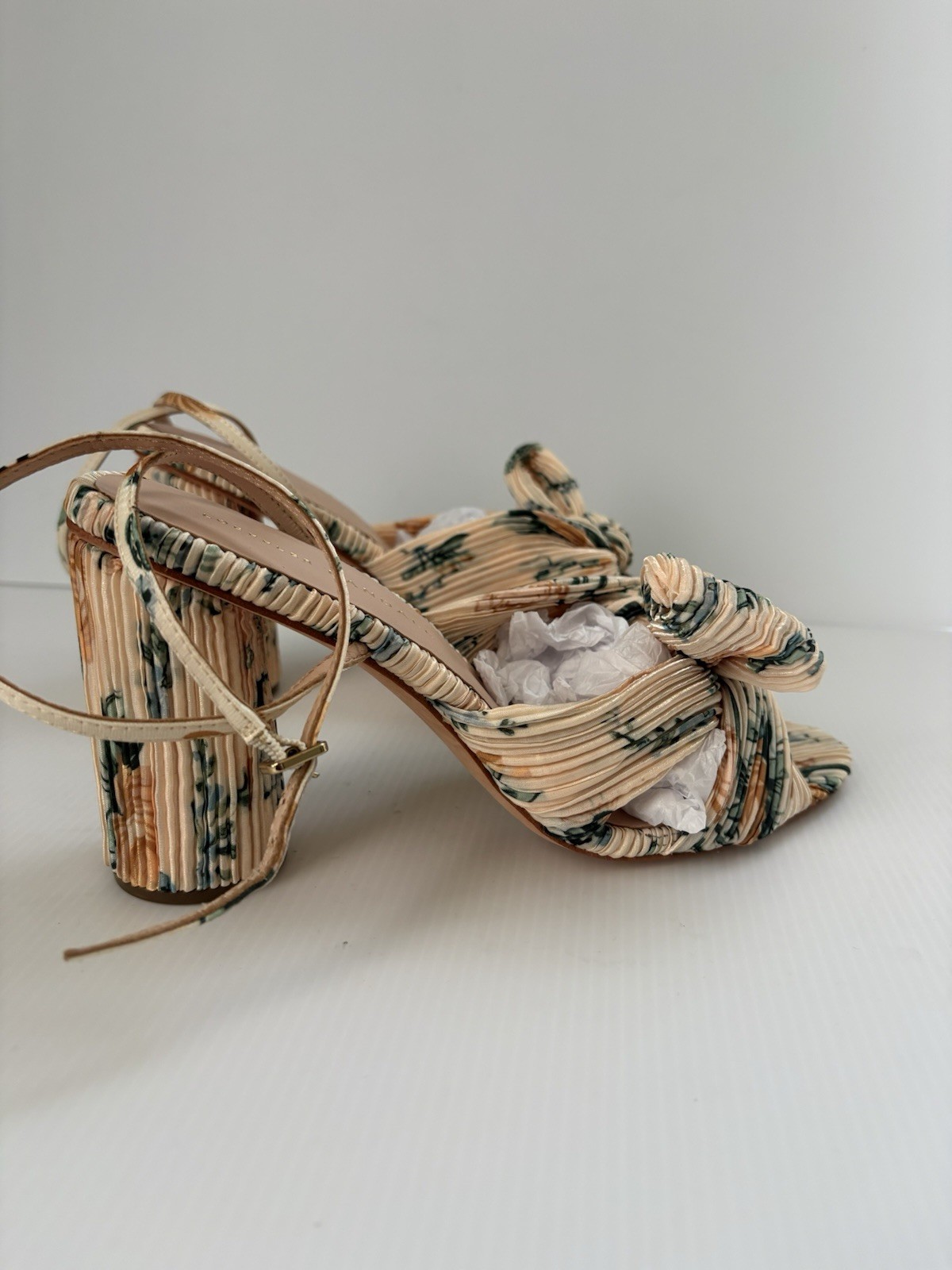 Loeffler Randall Camellia Pleated Bow Heels in Nova Floral Size 9 B
