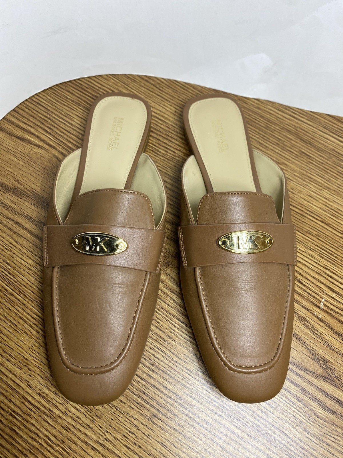 Michael Kors MK Plate Mule Clog Luggage Sandal Shoes Women’s Size 7.5 Tan Brown