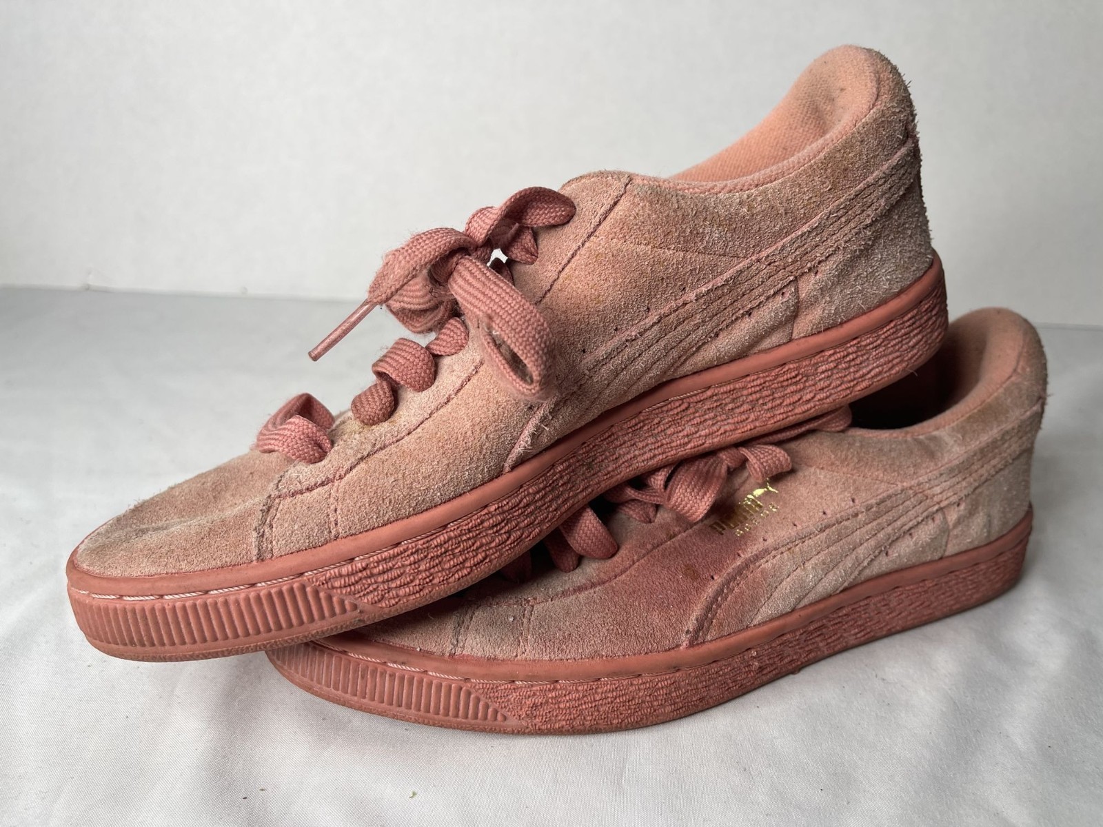 Puma Shoes Size 5.5 Desert Flower Casual Sneakers Pink Suede 35511069 Lace Up