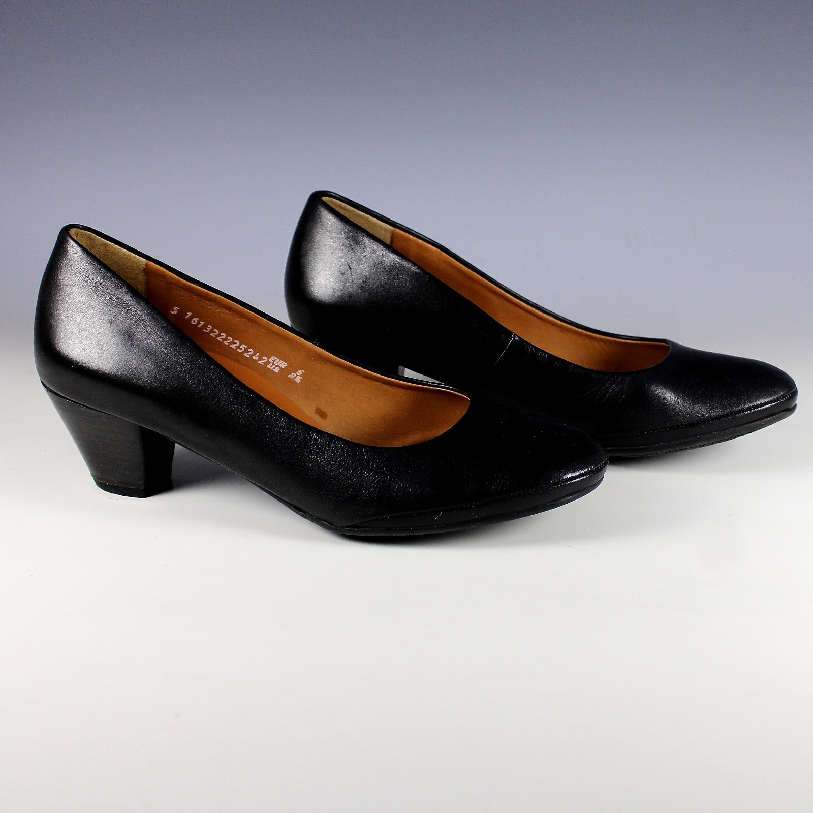 Mephisto Cigalle Women’s Black Pumps Heels Shoes Full Grain Leather Sz 8.5 US