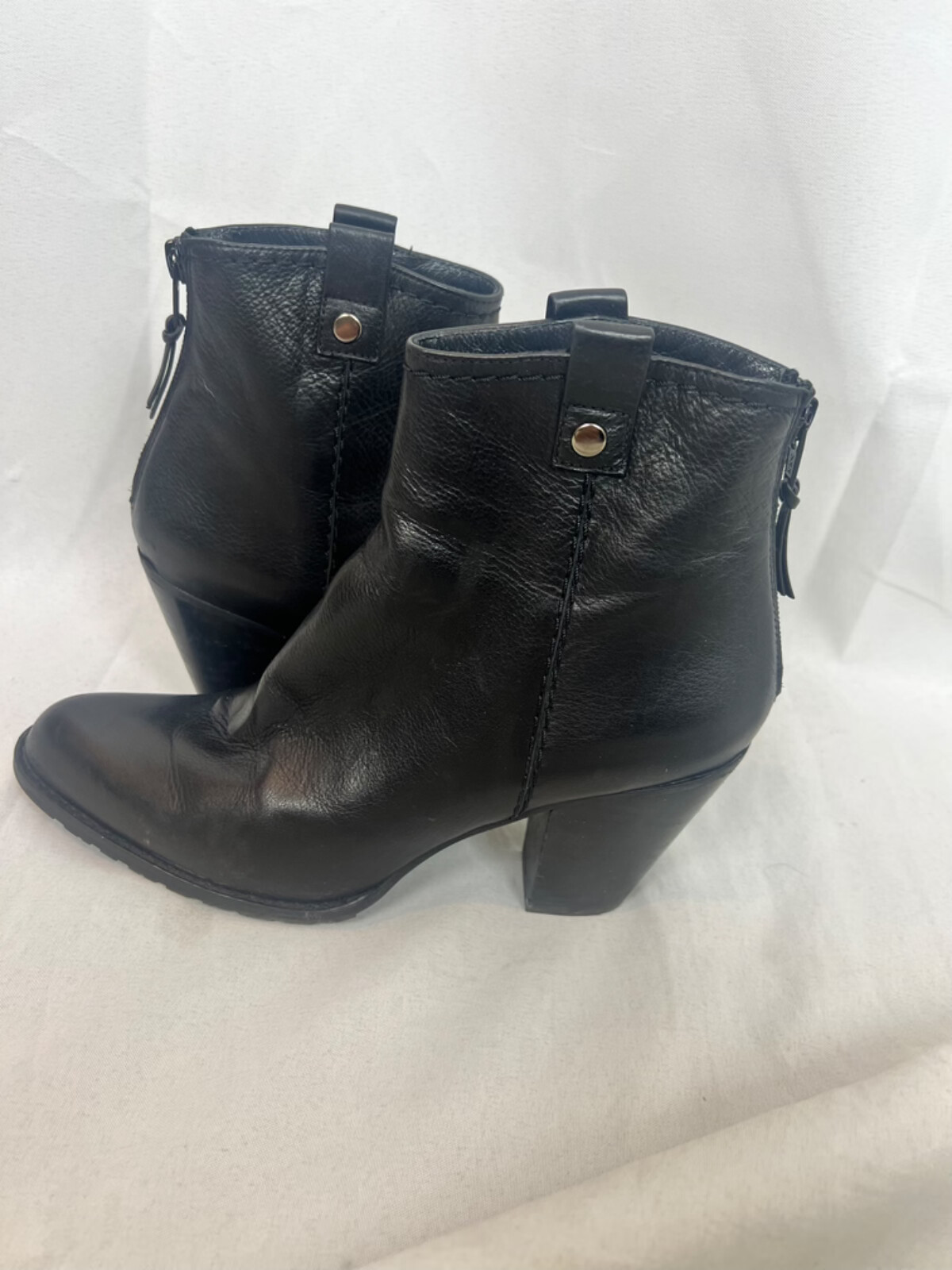 STUART WEITZMAN boots russell bromley black leather bootie womens size 7
