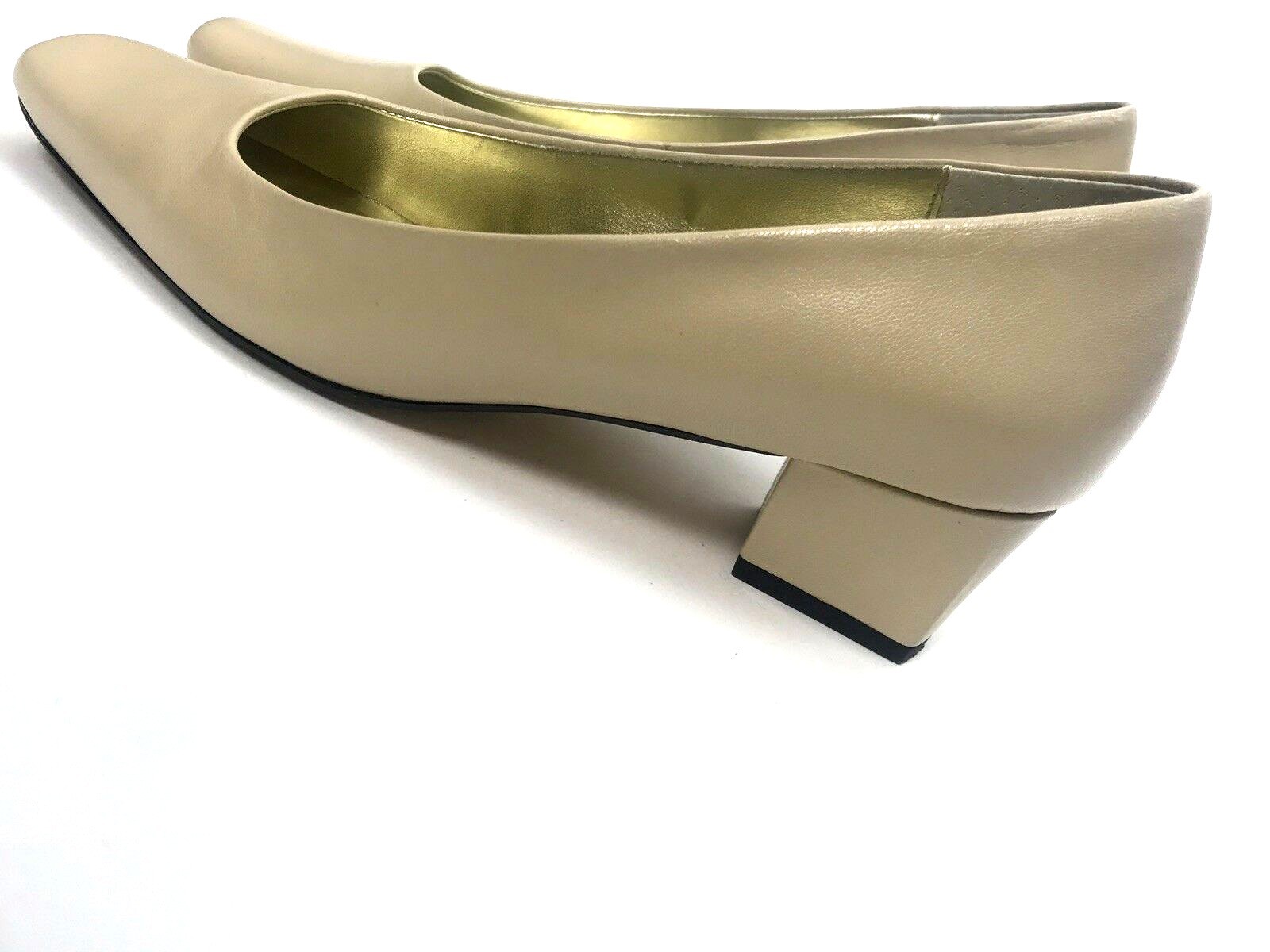 Bella Vita Leather Pumps Cream Square Toe 1.75″ Heel Size 8.5 Narrow Square Toe