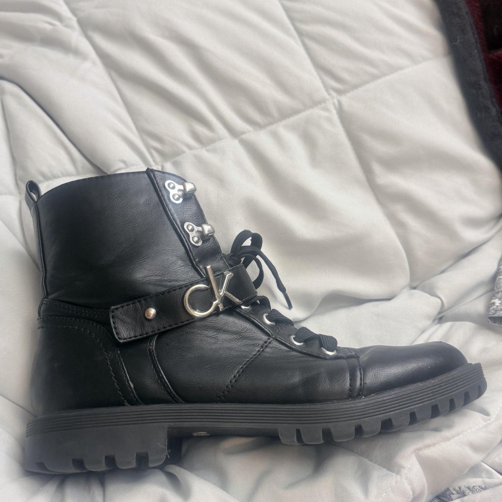 Calvin Klein Women’s Black Leather Combat Boots Size 8.5 Lace Up Logo Strap