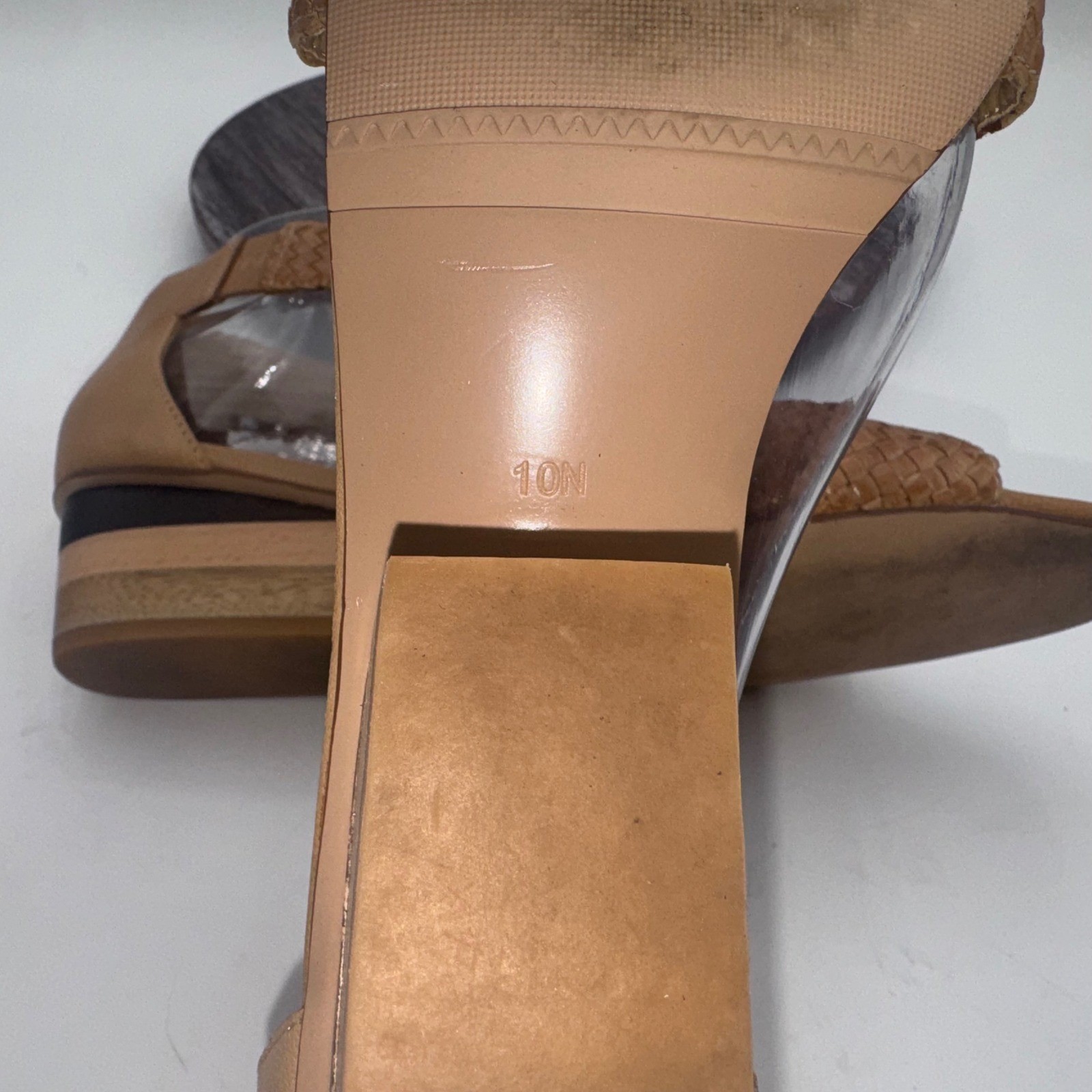 Vaneli Tan Sandals Womens 10 N Woven Wedge Open Toe Zip Ankle Strap Tan Shoes