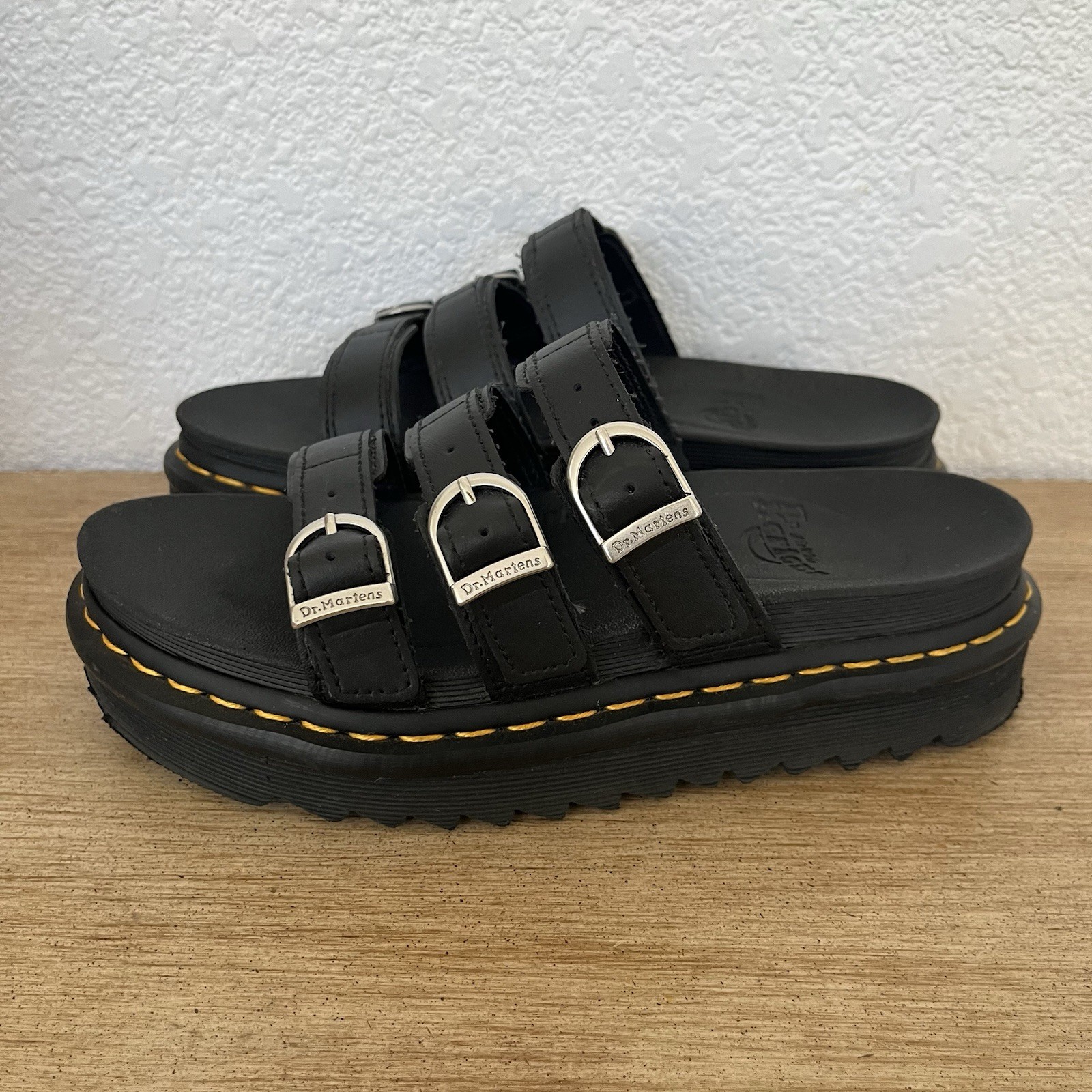 Dr. Martens Blaire Slide Sandals Black Leather Platform Buckle US 7 UK 5 Docs 38