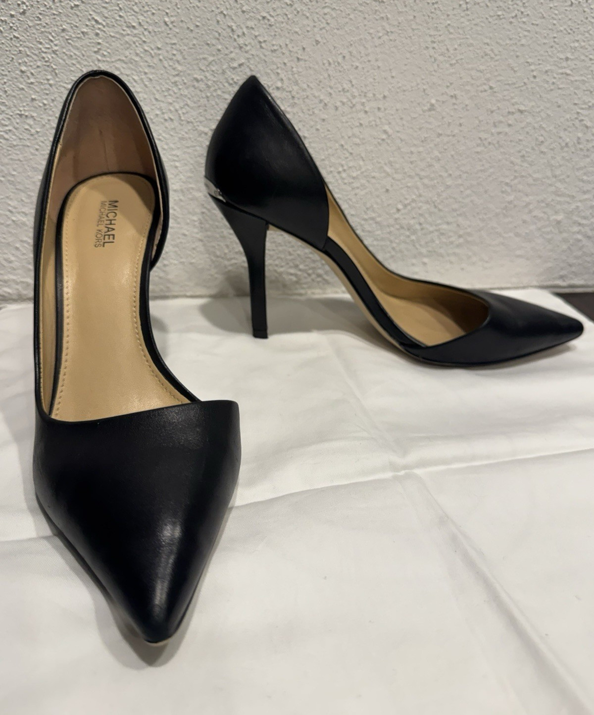 Michael Kors Women’s Black Leather Pointed Toe Stiletto Pumps 7.5M