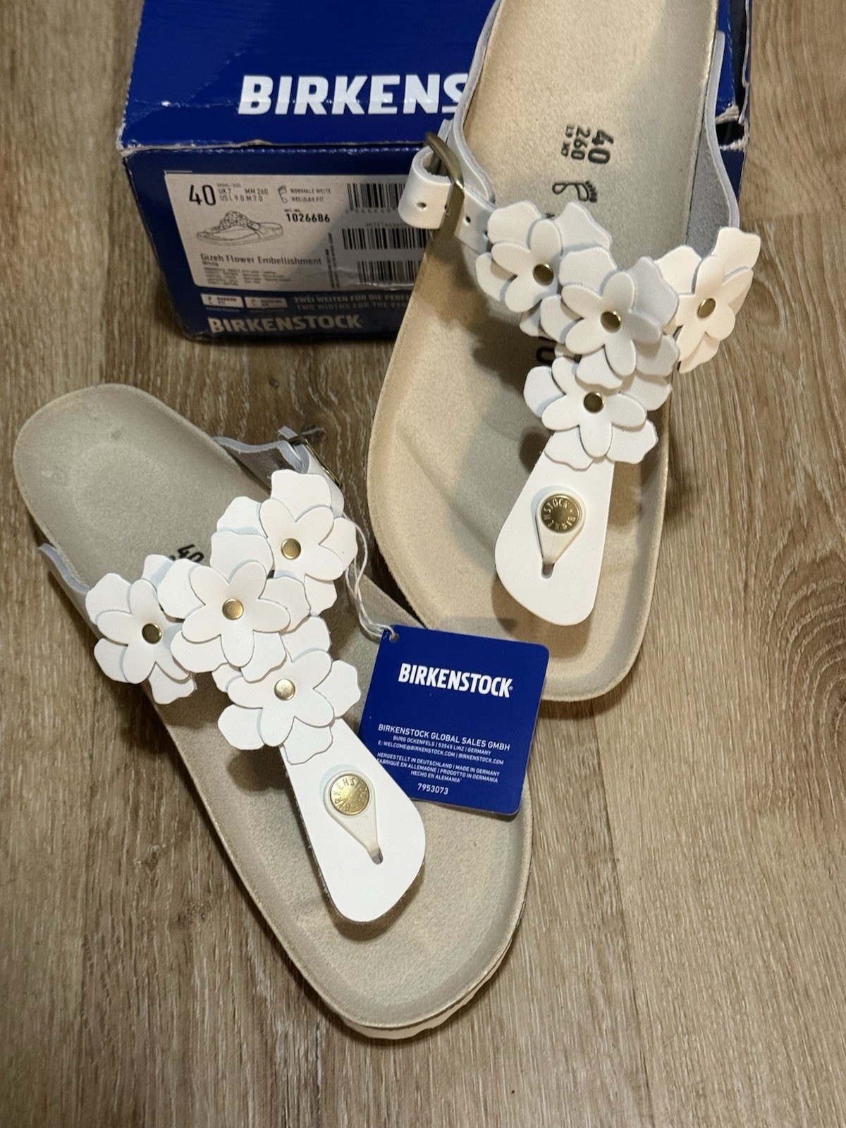 Birkenstock Women’s White Thong Sandals Leather Cork Insole Buckle EU 40 Regular