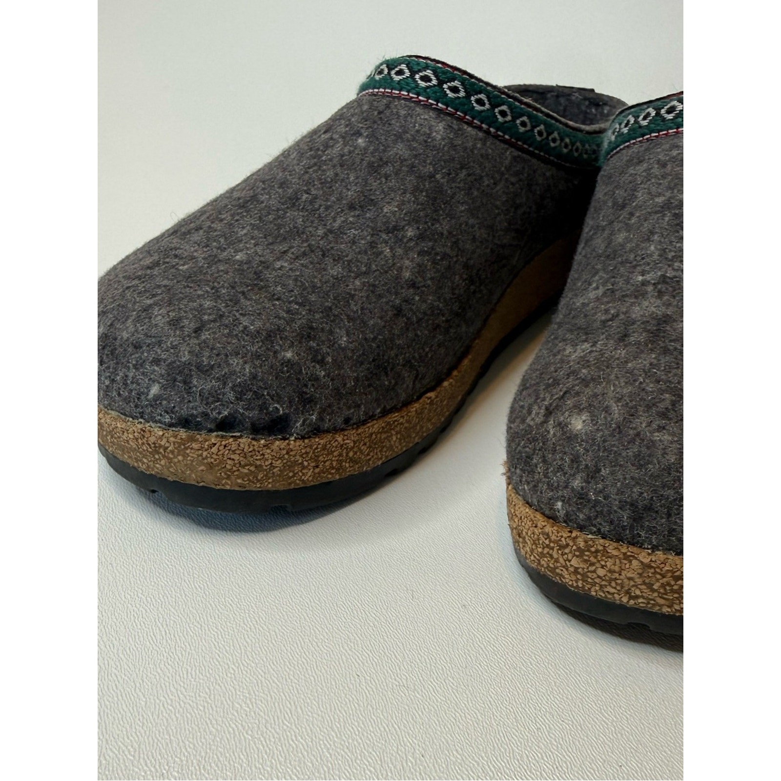 Haflinger Classic Grizzly Wool Clogs Size 9M 11W