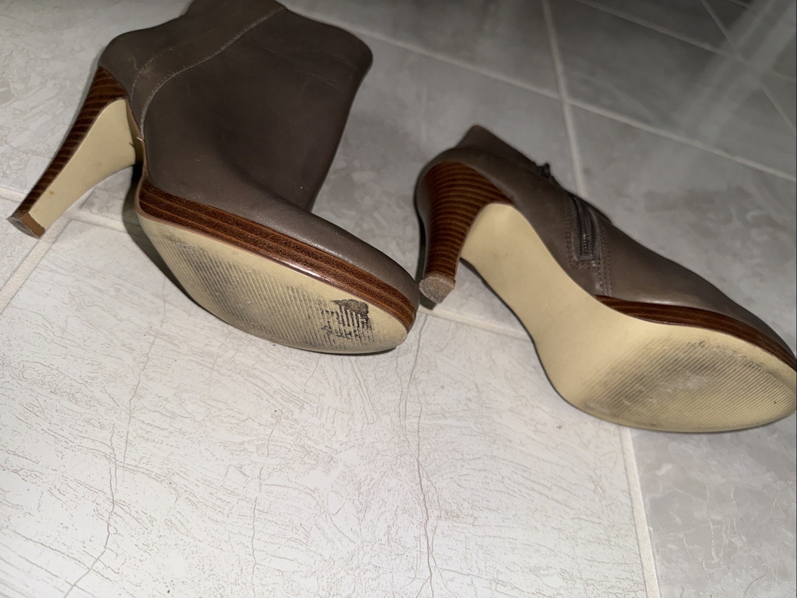 Nine West Womens Trivetto Ankle Boots Booties Brown Taupe Bootie Zip 5