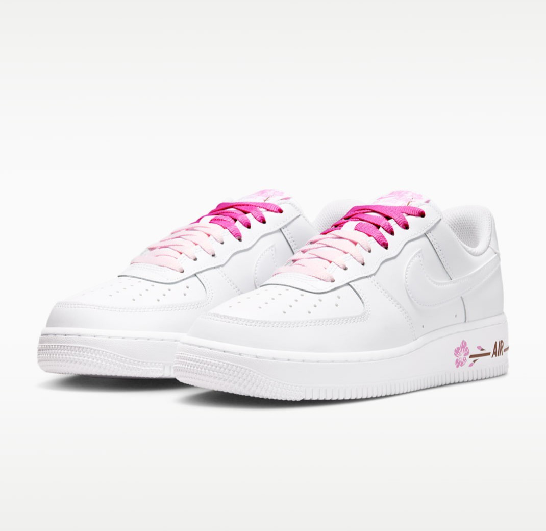 NIKE Women’s Air Force 1 ’07 SE White Playful Pink Fauna Brown White