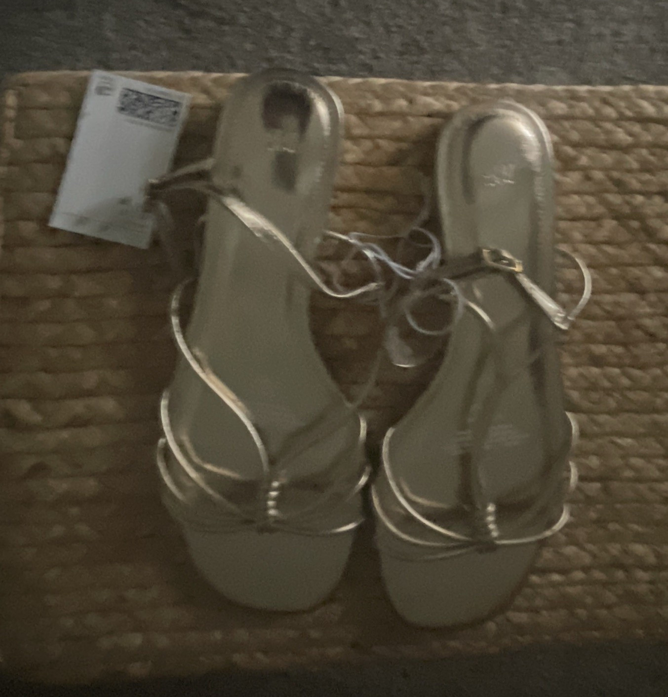 H&M Women’s gold Strappy low sandals US 7