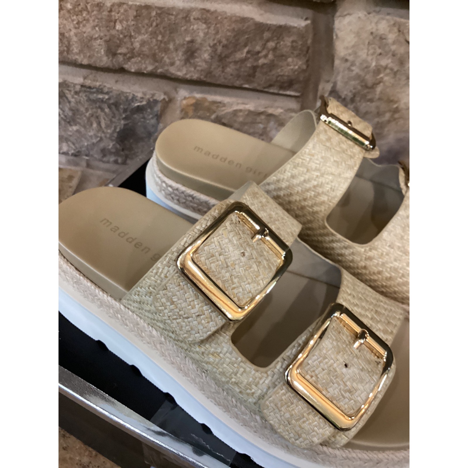 Madden Girl Mythicall Nat Raffia Platform Sandals Gold Buckle Slides Womens 7