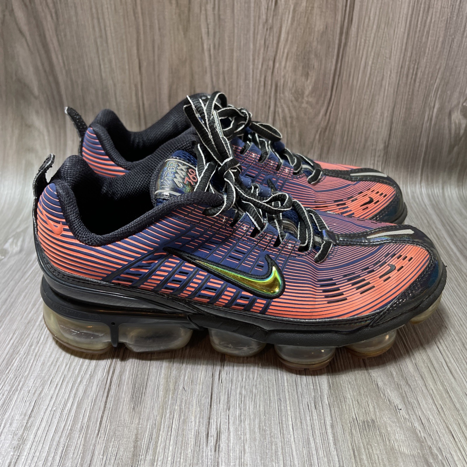 Nike Air Vapormax 360 Women’s Size 8 Running Shoes CK2719-400 «Magic Ember»