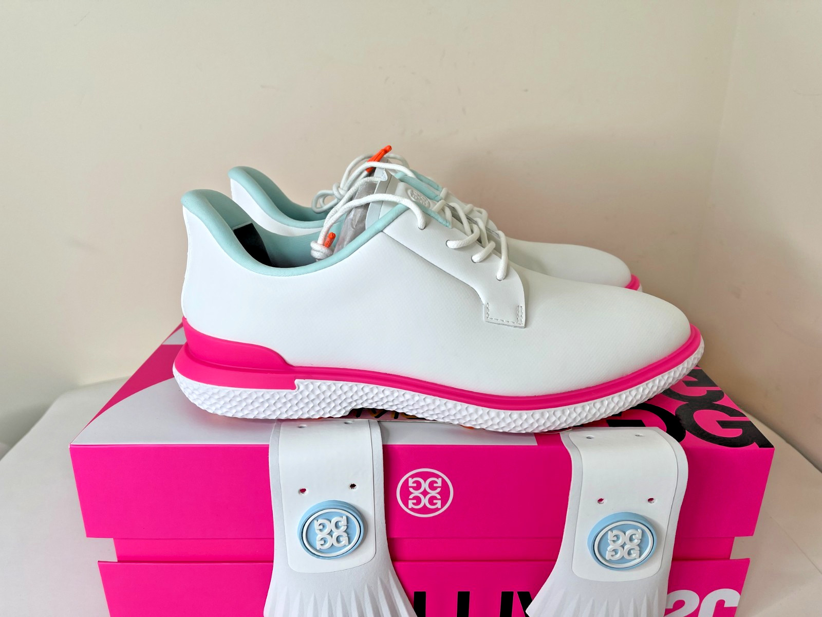 G/FORE GALLIVAN2R KILTIE GOLF SHOES WHITE PINK WOMENS SIZES