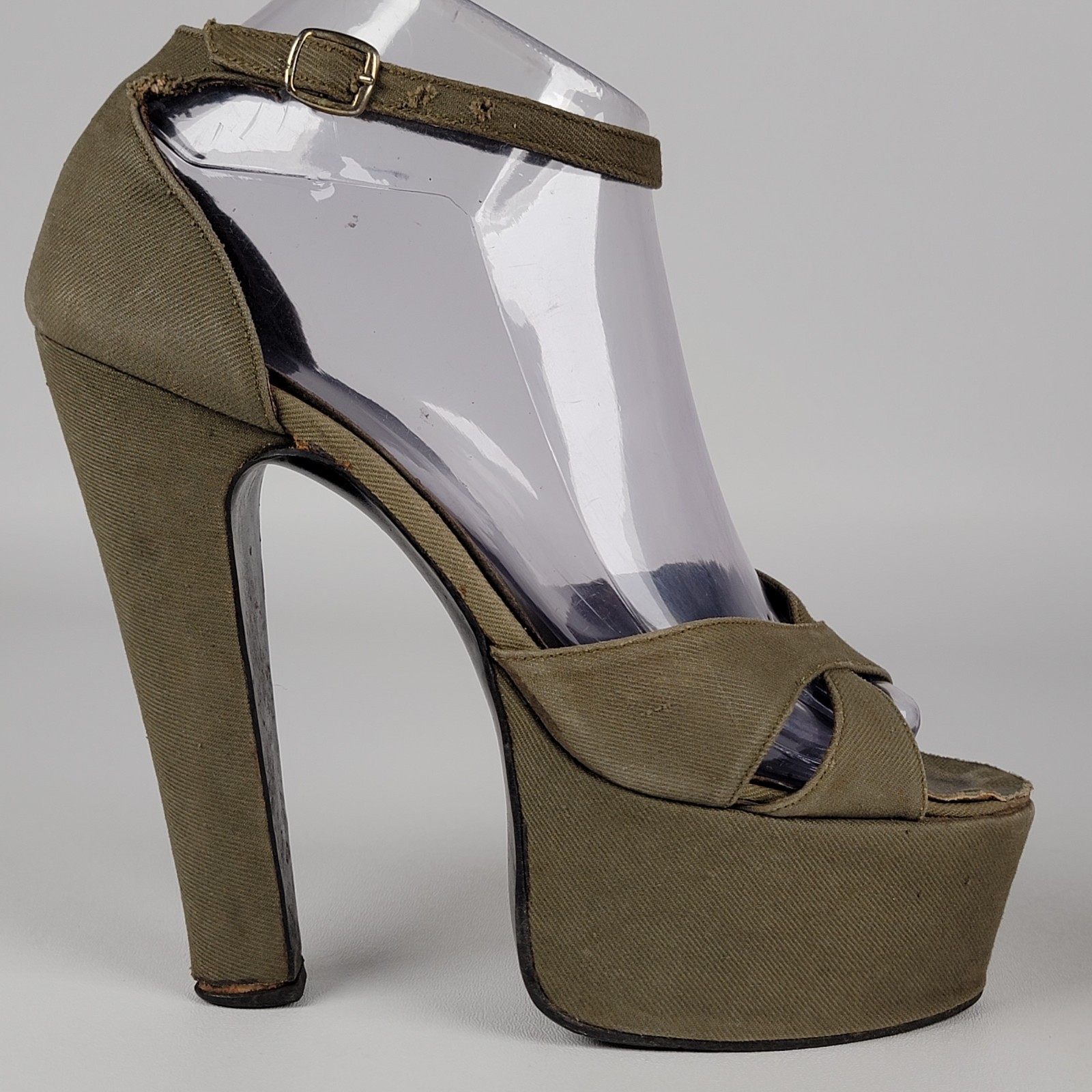Vintage chunky block heel and towering platform women’s 7.5-8 see photos