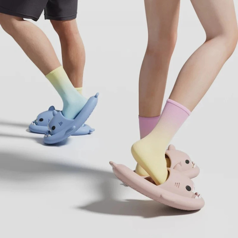4cm Thick Sole Man Women Shark Slippers 2025 Summer Anti-skid Couple Indoor