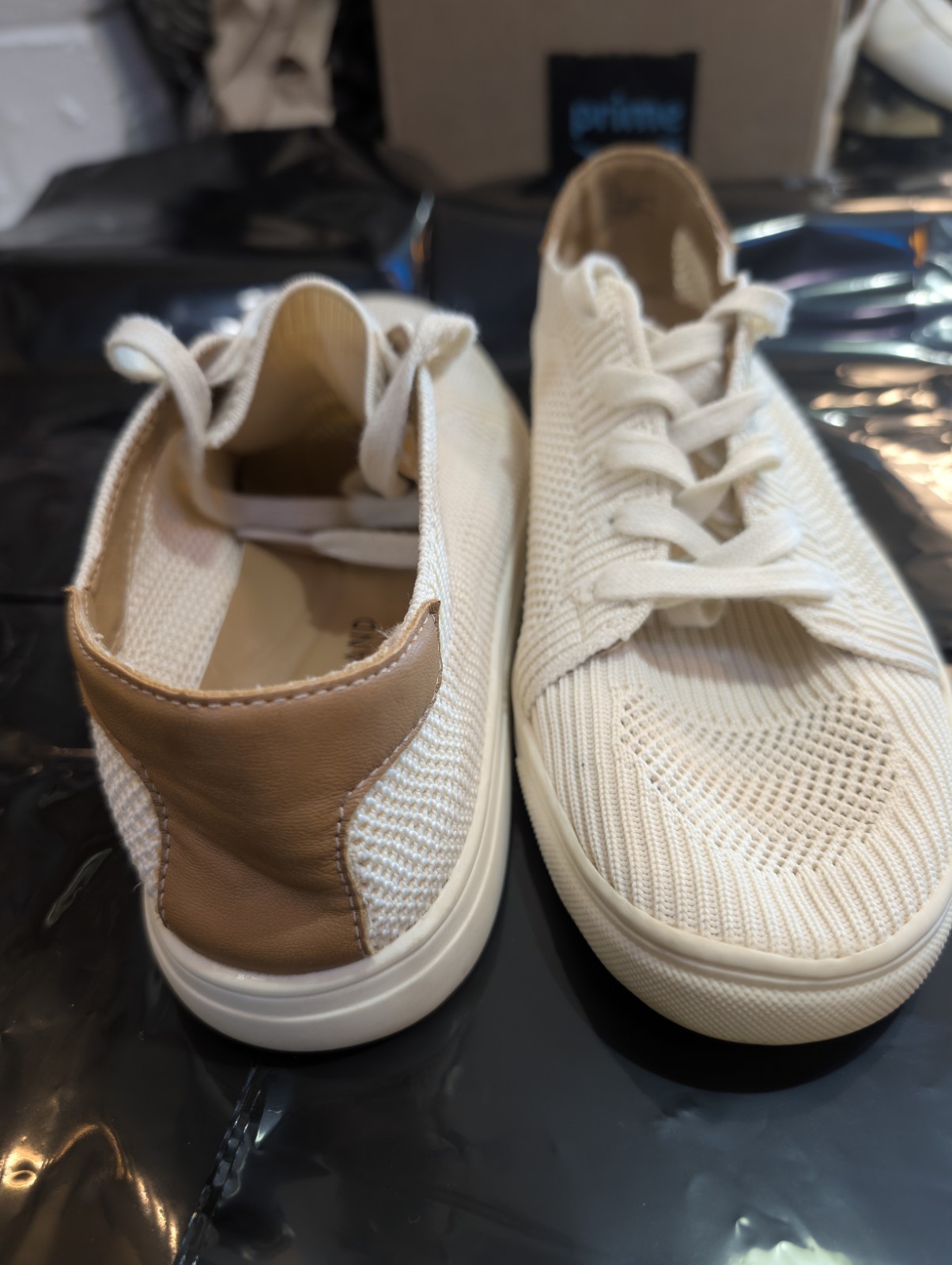LUCKY BRAND Size 7.5 WOMENS OFF WHITE MESH KNIT LACE UP SNEAKERS- LUIKA MILKYWAY