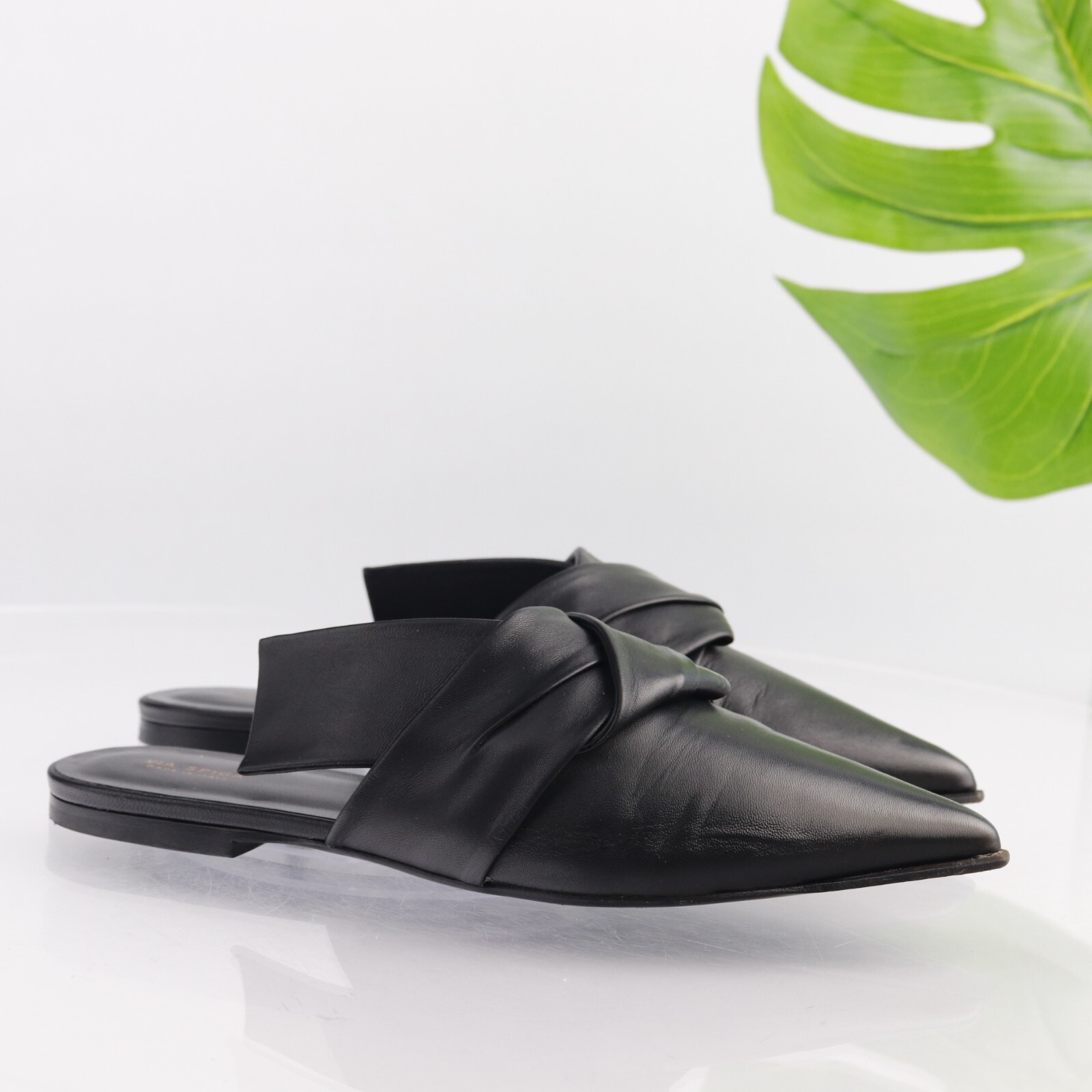 Via Spiga Womens Birgit Mules Size 8.5 M Black Leather Pointed Shoes Flats Italy