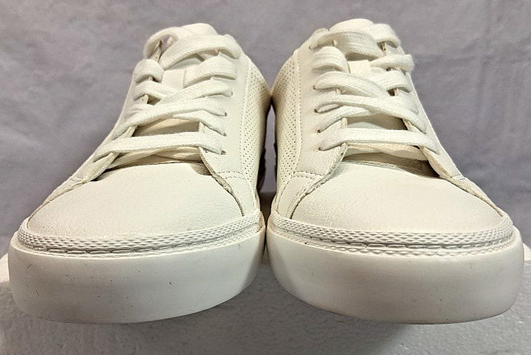 A New Day Women’s 7 White Madison Casual Sneakers NWOT