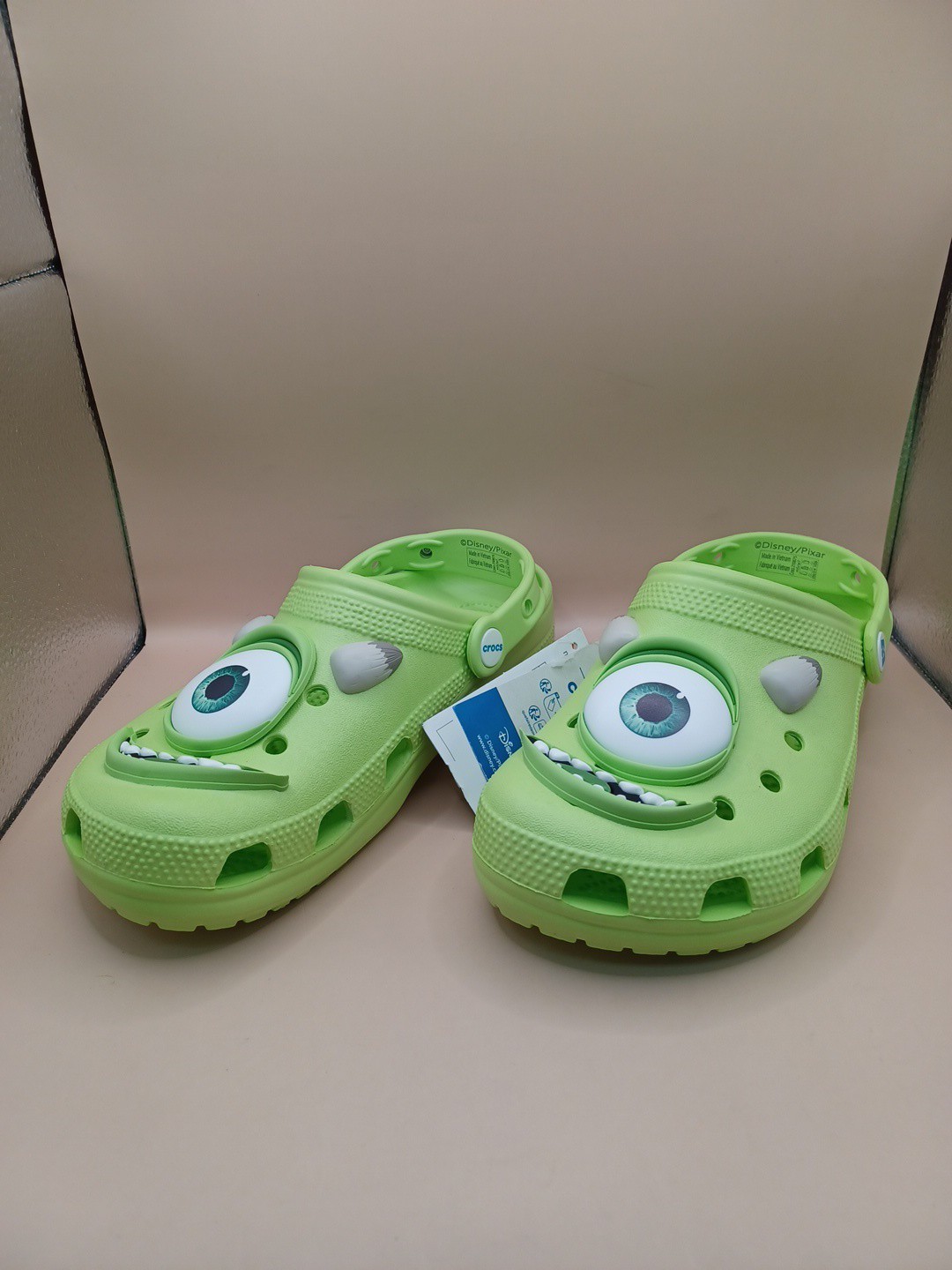 Crocs Monster Inc Mike Wazowski Classic Clog-Green Size Men 5 Women 7 US