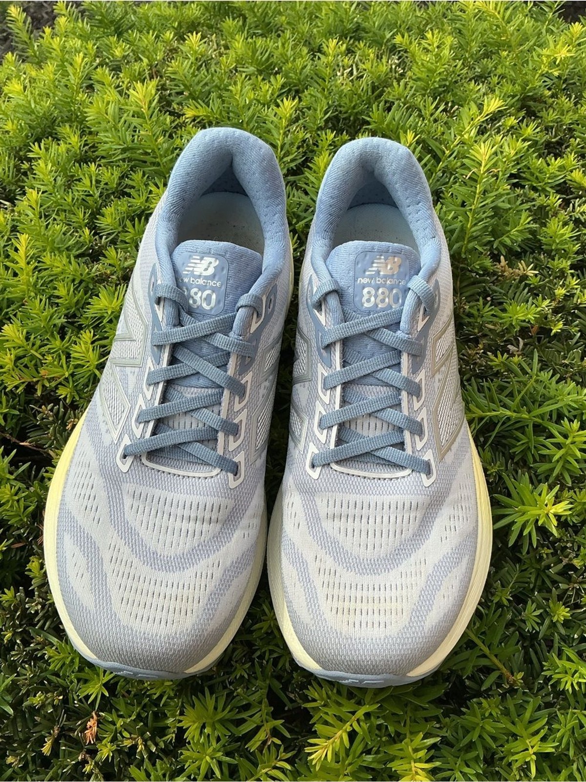 New Balance Fresh Foam X 880 v15 Running Shoes Grey Blue Women’s 9.5 / Men’s 8