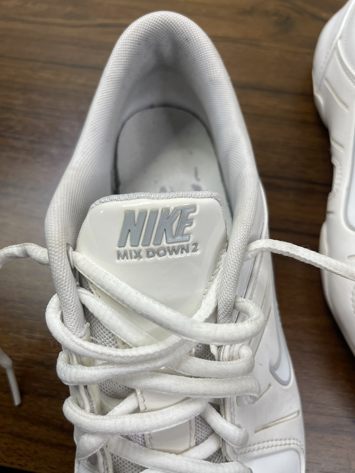 Nike Air Mix Down 2 Womens White Cheerleading Dance Shoes Size 7