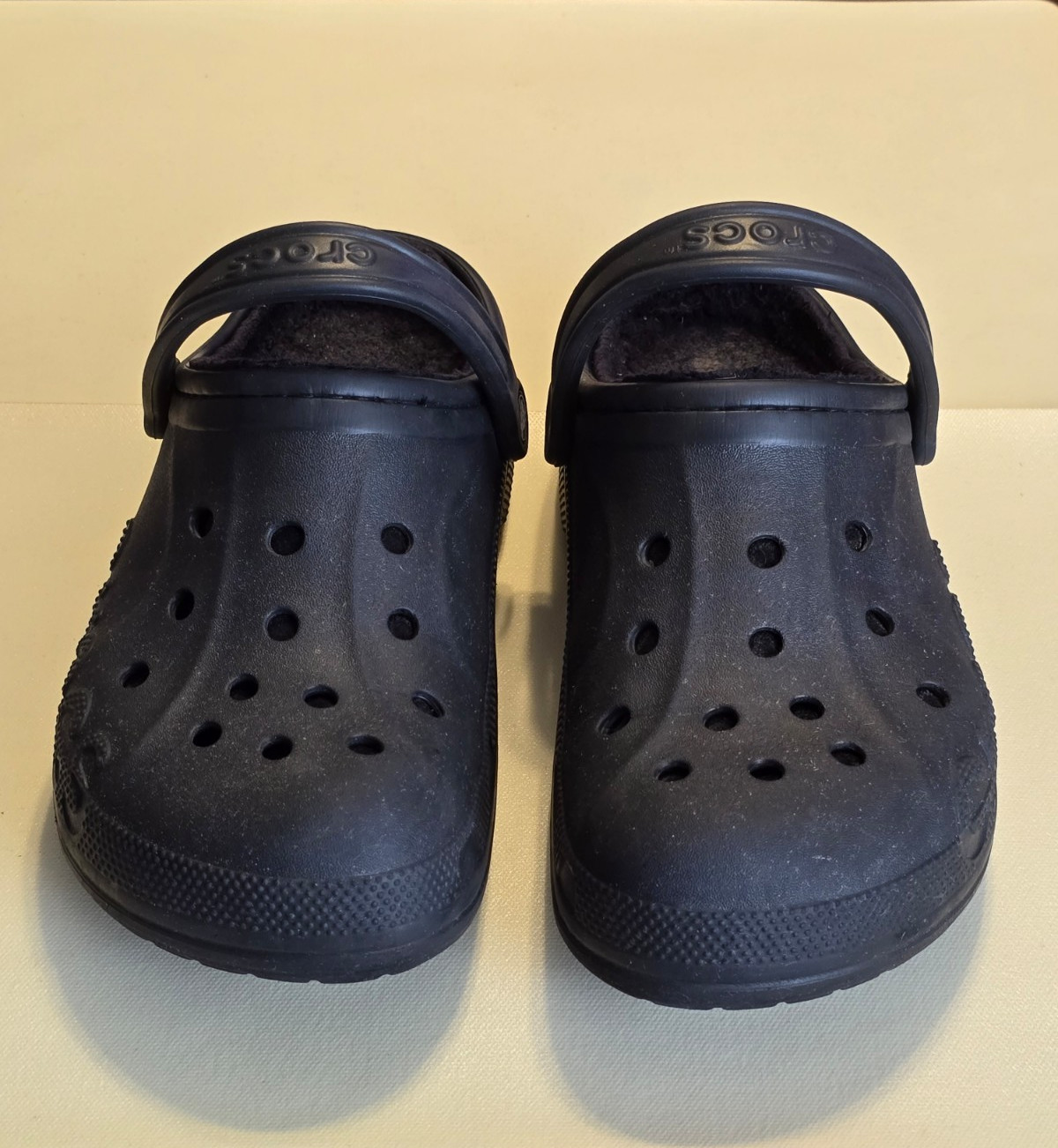 Crocs Baya Black Lined Clogs Slip on Unisex Size M10/W12