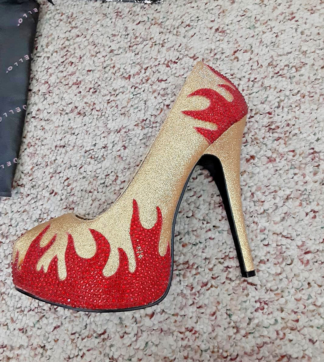 Vintage platform heels size 11 Trash & Vaudevlle St. Marks Place circa 1991