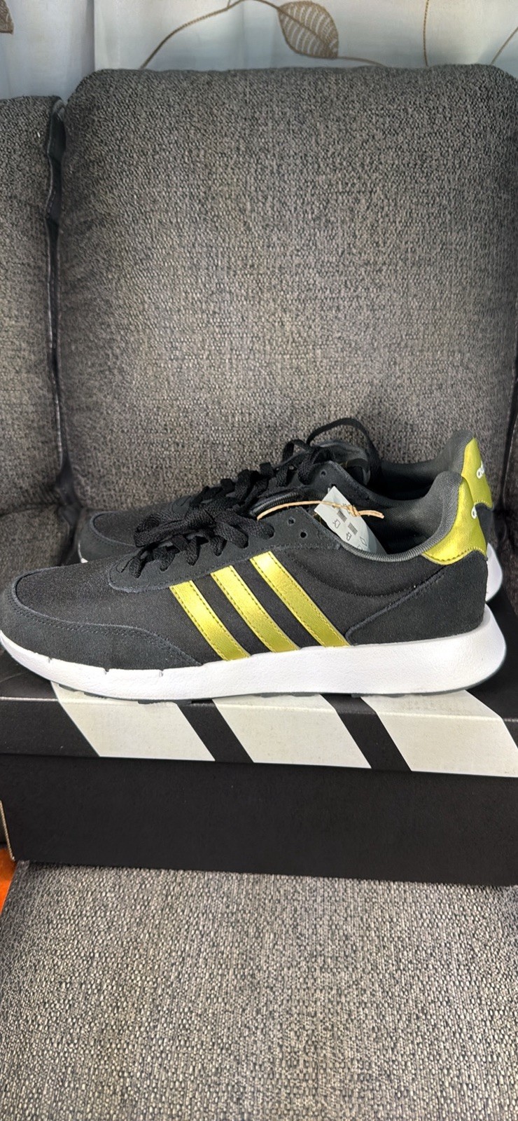 Adidas Run 60S 2.0 Black And Gold WOMEN’S Size 9 NEW In Box