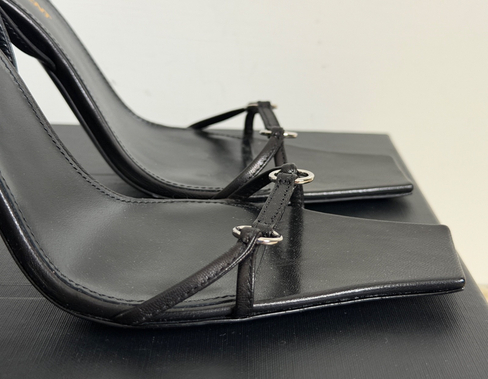 NIB Saint Laurent YSL Nova Black Leather Ring Strappy Sandals Pumps 36.5 $1495