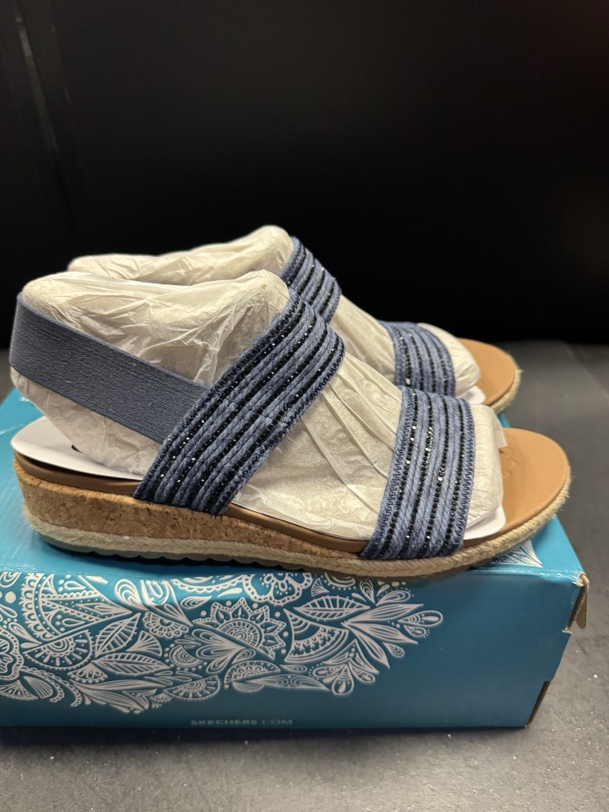 Cali from Skechers 119506 Foam Mid Wedge Sandal Navy Size 10 NWB