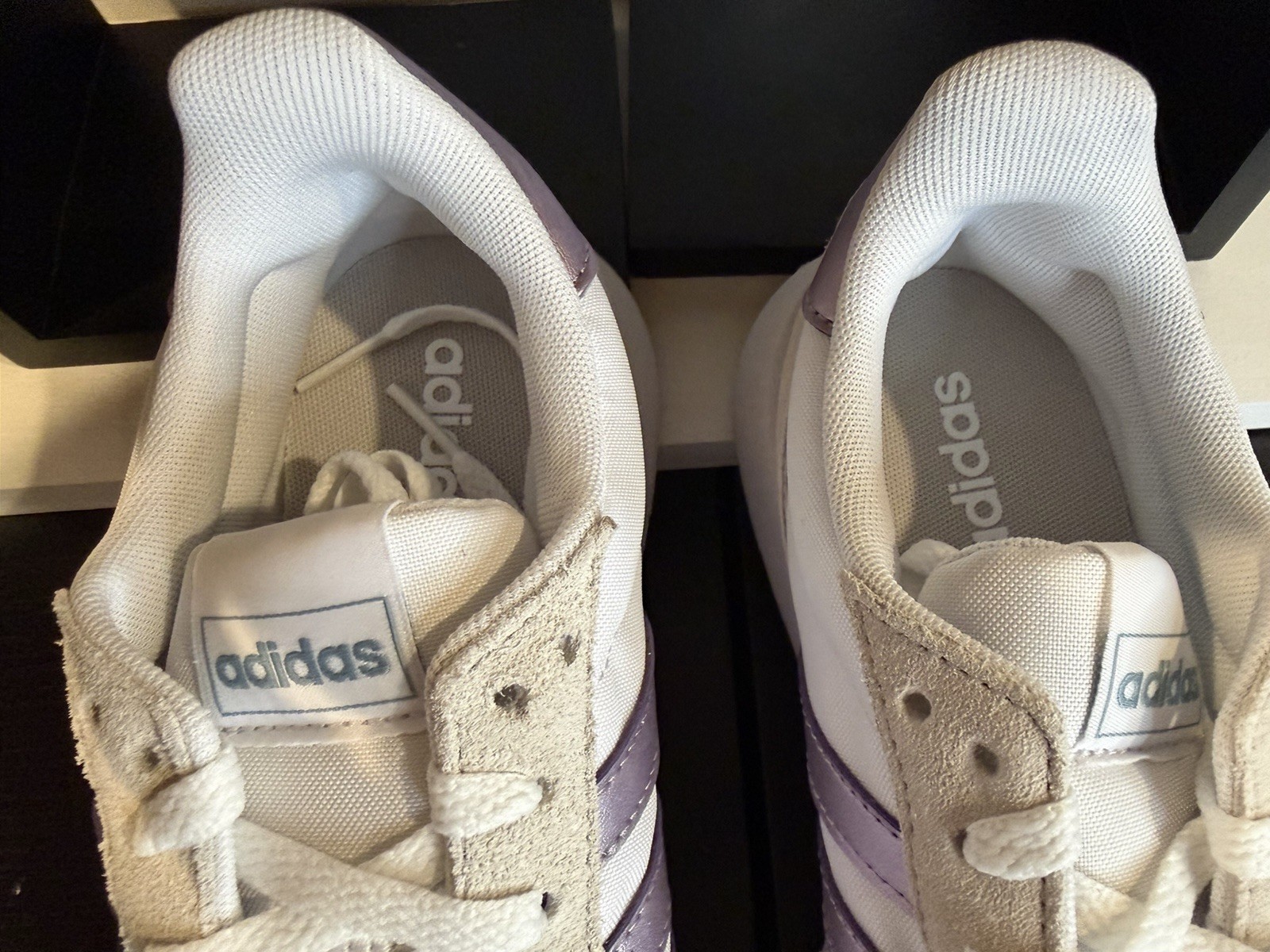 adidas Run 60s 2.0 Womens 8.5 Beige Silver White Sneakers Shoes GX1713 🔥 New!