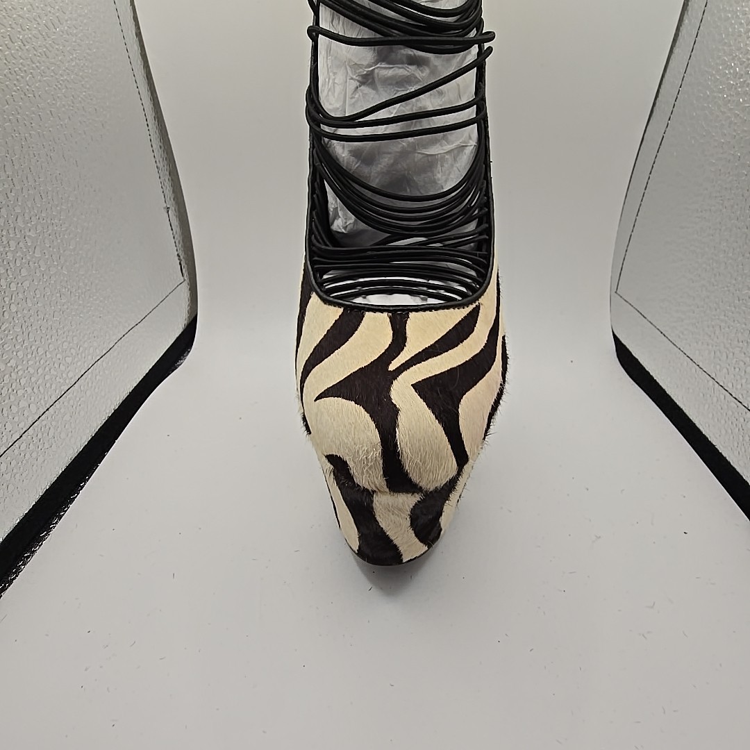 London Trash Zebra Stripes Pony Hair Platform Shoes Heels Leather sz 8 Pinup