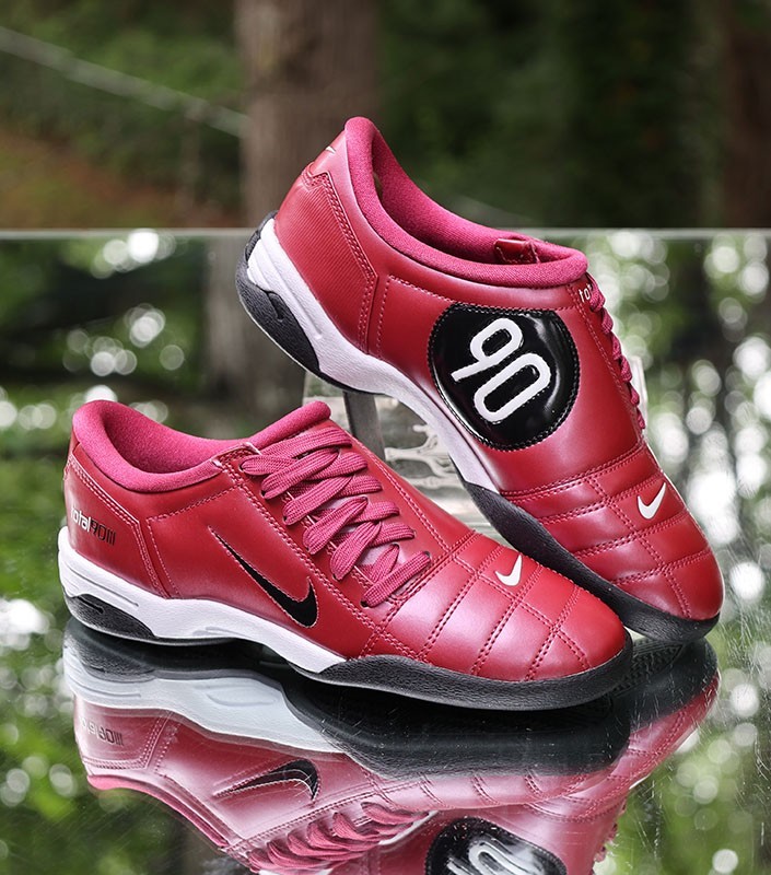 Nike Total 90 3 Sweet Beet Red Women’s Size 6.5 Custom IM7595-600