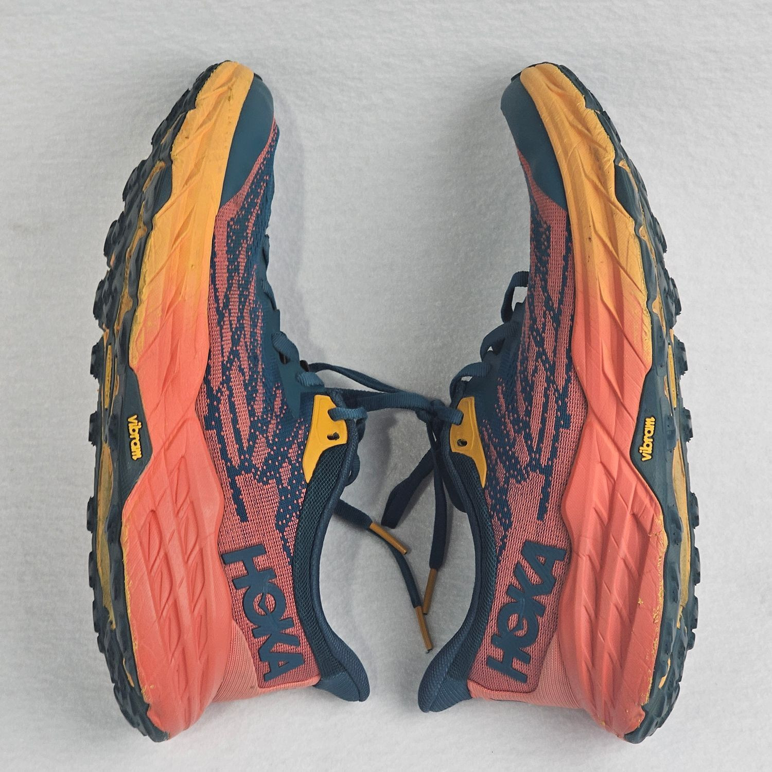 Hoka Speedgoat 5 Women’s Trail Running Shoes Size 8.5B Blue Orange