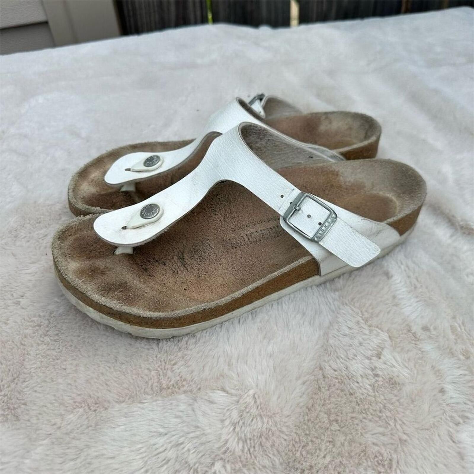 Birkenstock Gizeh Women’s Thong Sandals White Leather Size 39 US 8-8.5